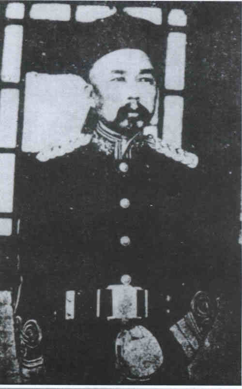 名人凤山的画像
