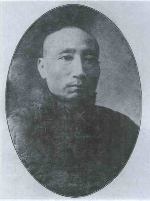 名人杨士琦画像
