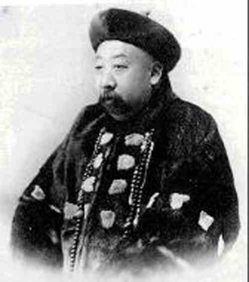 名人那桐的画像
