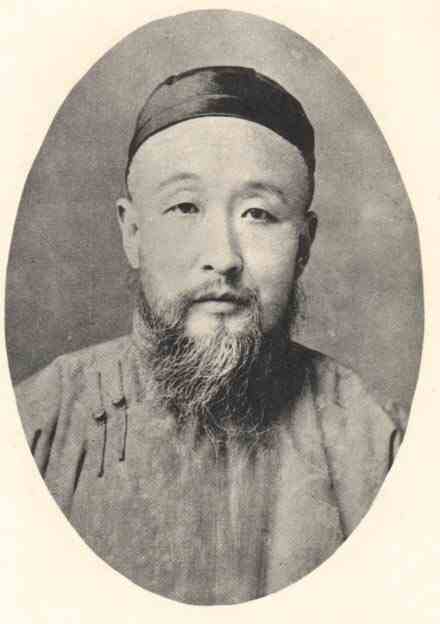 名人华世芳的画像